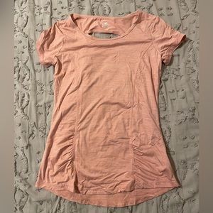 Gaiam pink workout shirt.